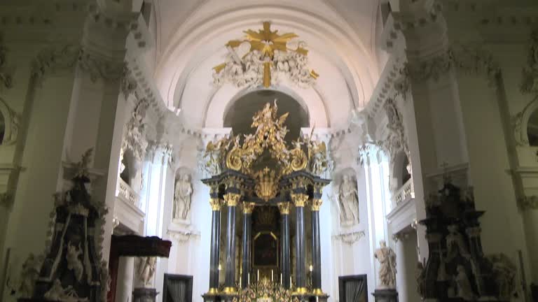 Gotteslobvideo (GL 388): Heilig, heilig, heilig