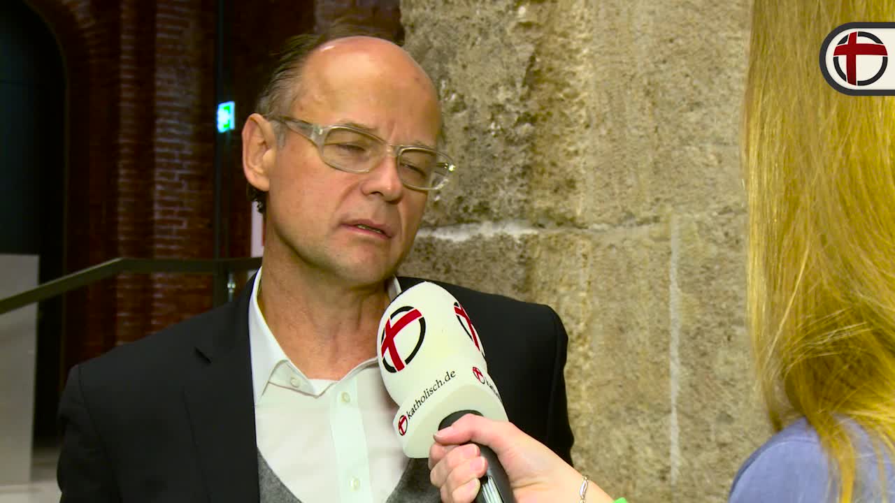 Mit christlicher Botschaft Themen anbieten