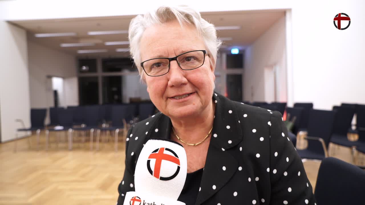 Schavan: Berufung von Frauen im Vatikan ermutigend