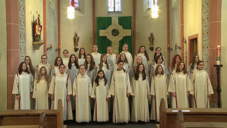 Gotteslobvideo (GL 322): Halleluja...Ihr Christen, singet hocherfreut