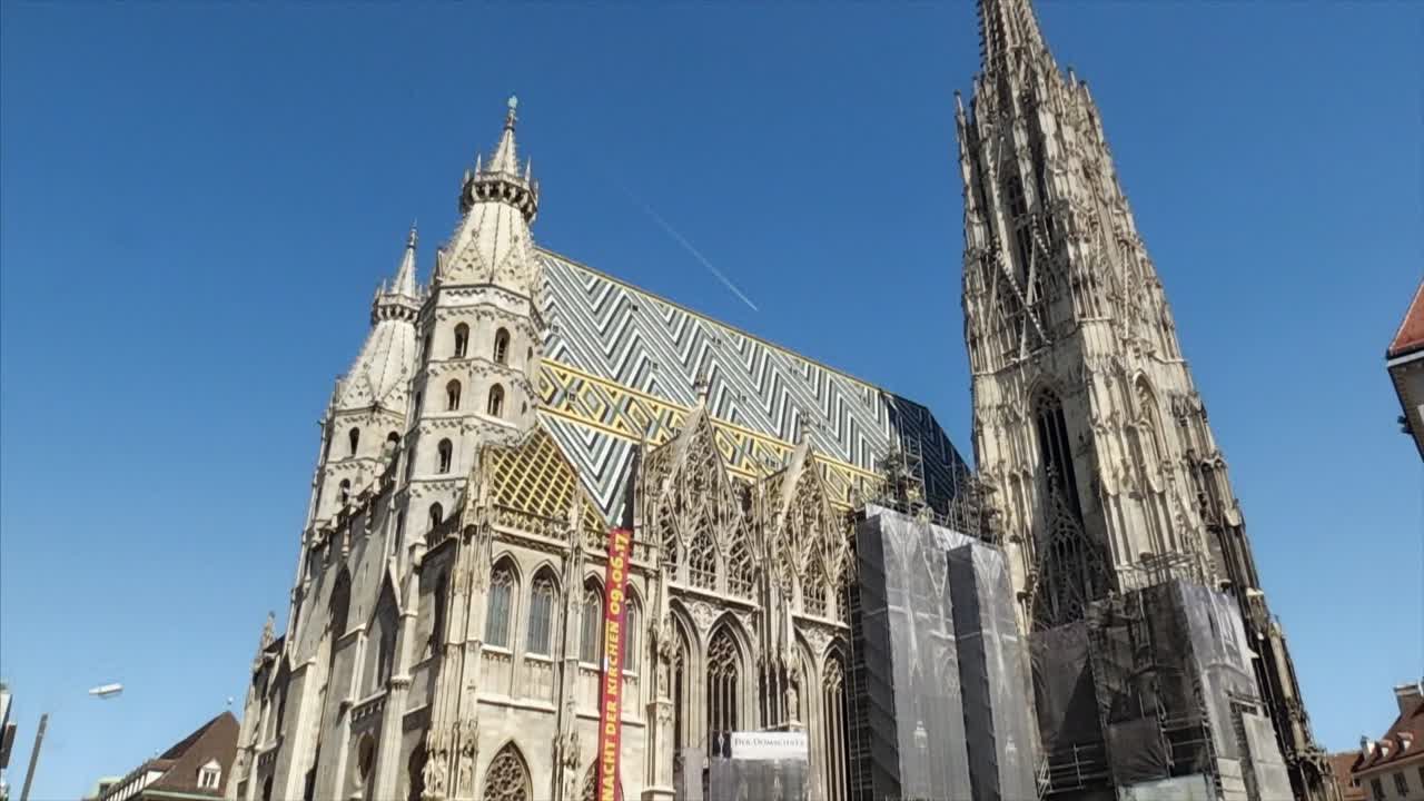 AKADEMIE am DOM