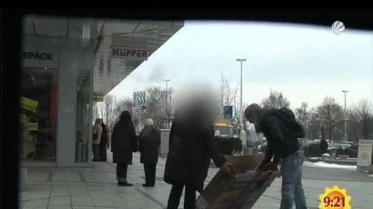 Sat.1 Gewissensfrage (02.03.2010):  Geldabzocke bei der Versicherung