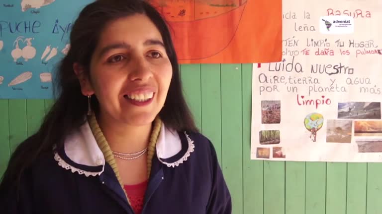 Adveniat: Lehrerin kämpft für Indigene