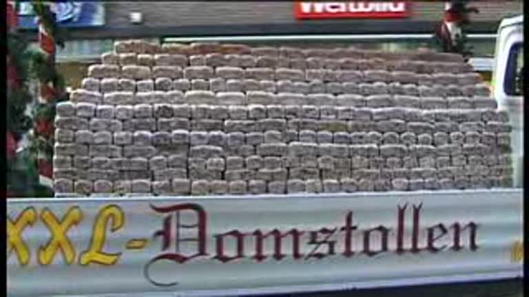 Bistum Hildesheim: 1000 Stollen für den Hildesheimer Dom