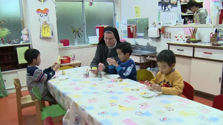 Die Kinder von Fujinosono