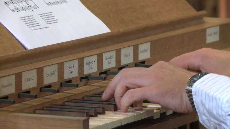 Gotteslobvideo (GL 468): Gott gab uns Atem, damit wir leben