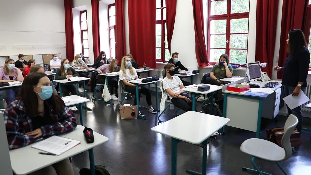Schulstart mit Corona an der Maria-Ward-Realschule Eichstätt