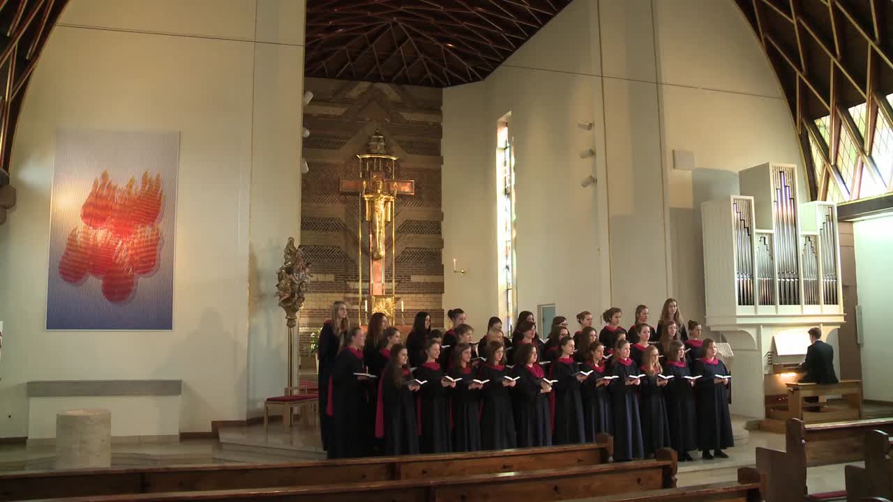 Gotteslobvideo (GL 532): Christi Mutter stand mit Schmerzen