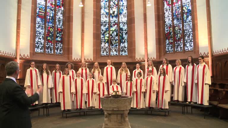 Gotteslobvideo (GL 80,1): Singt, singt, singt dem Herrn