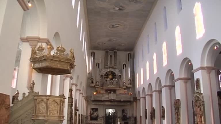 Blick in den renovierten Killiansdom