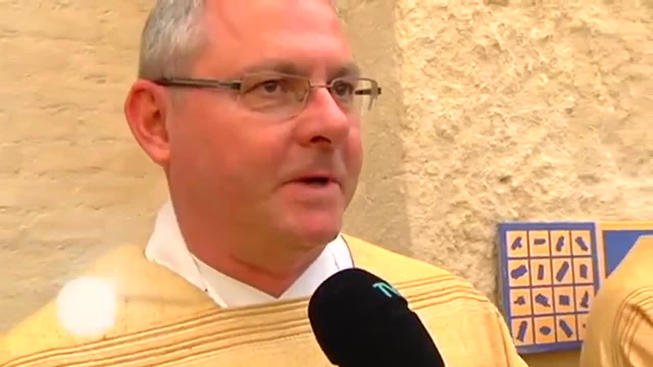 Zwillinge sind nun Priester!