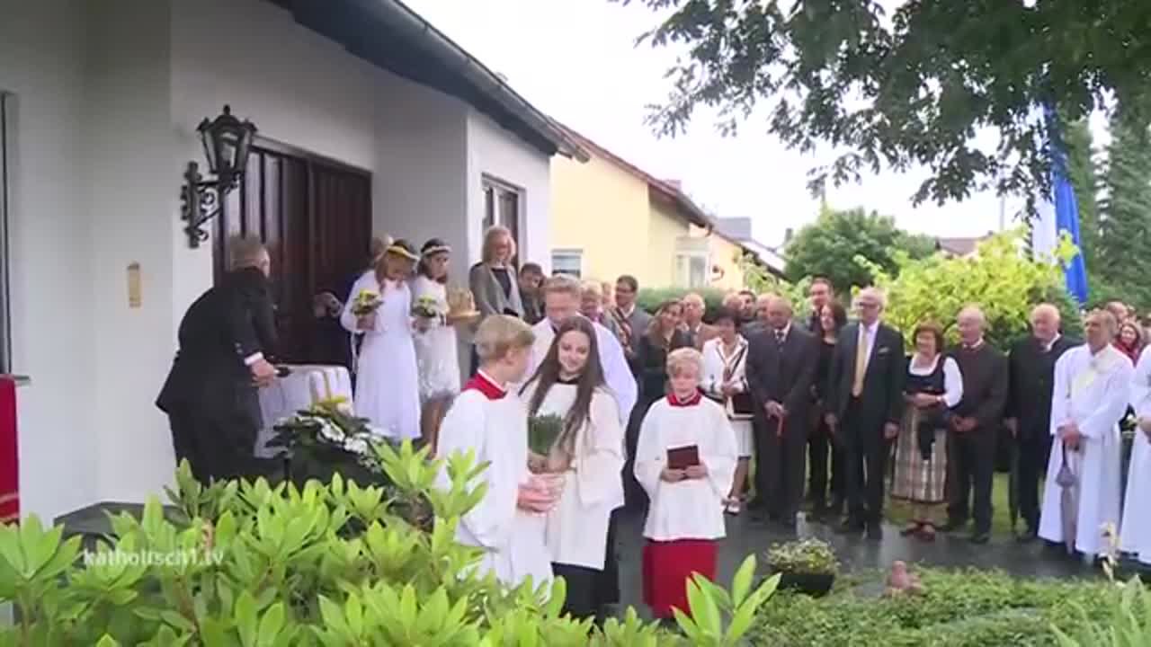 "Die erste Messe"