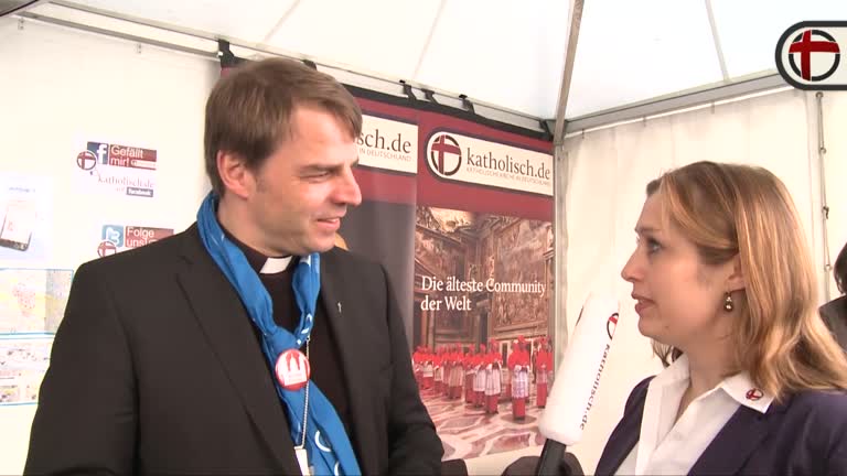 Der Passauer Bischof Stefan Oster bei katholisch.de