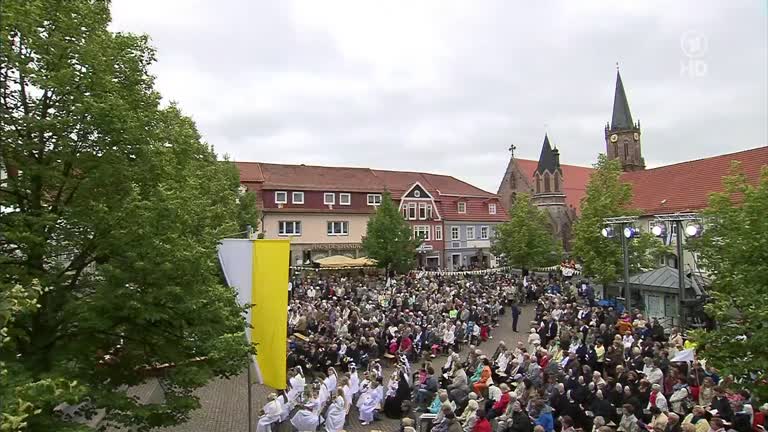 Dokumentation: Katholischer Gottesdienst zu Fronleichnam