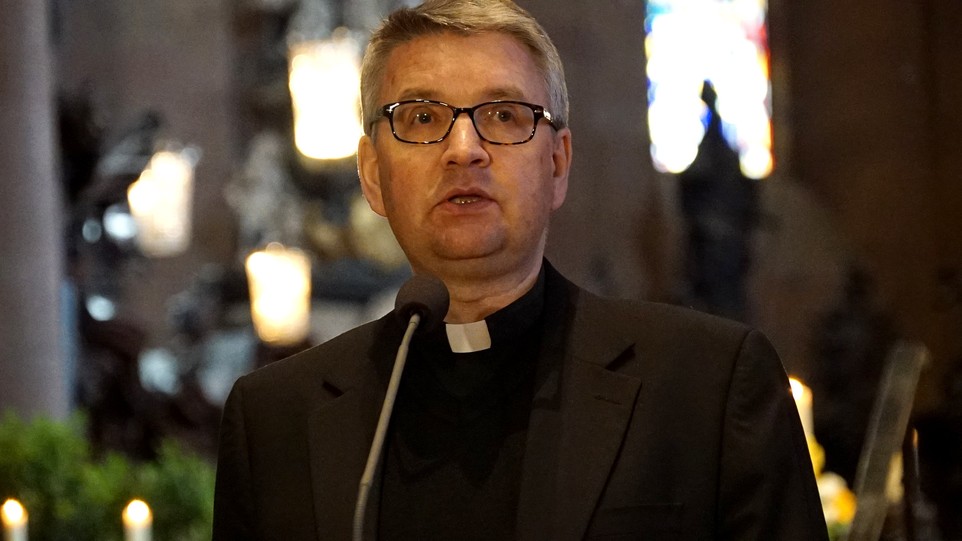Der künftige Bischof Kohlgraf stellt sich vor