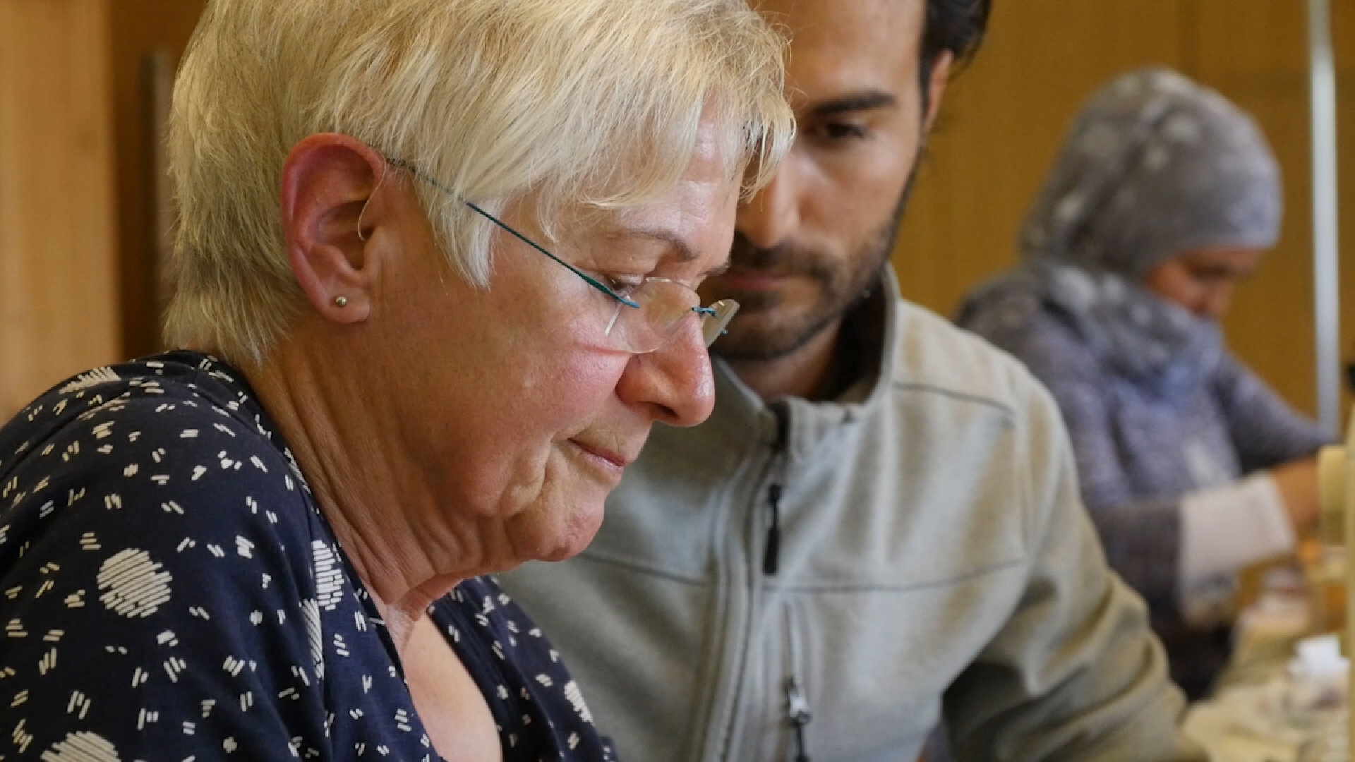 Upcycling in Siegburg: Etwas für die Umwelt tun und Flüchtlinge integrieren