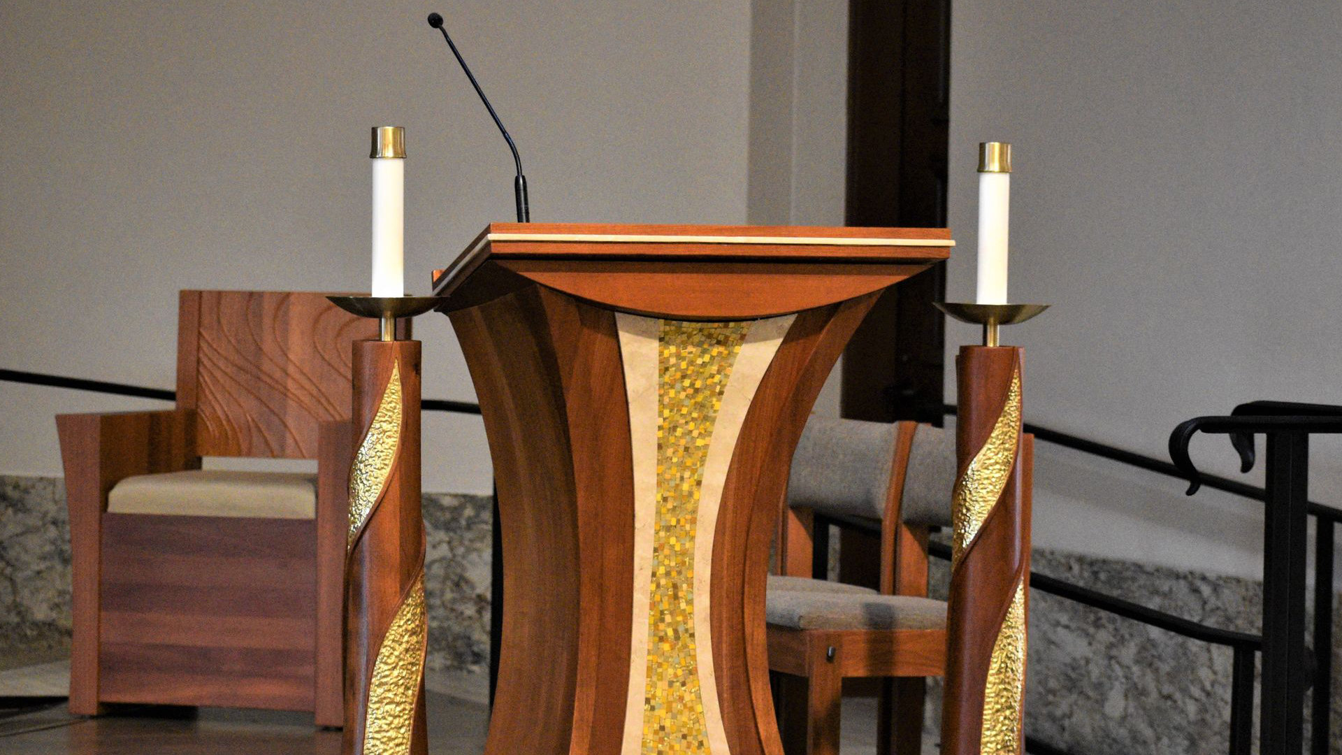 Priesteramt und Leitung anders denken