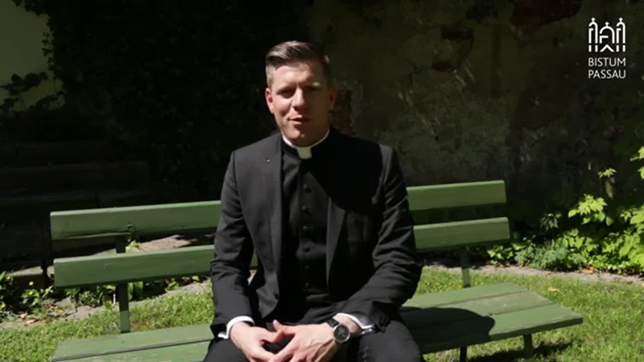 Drei Jungpriester stellen sich vor