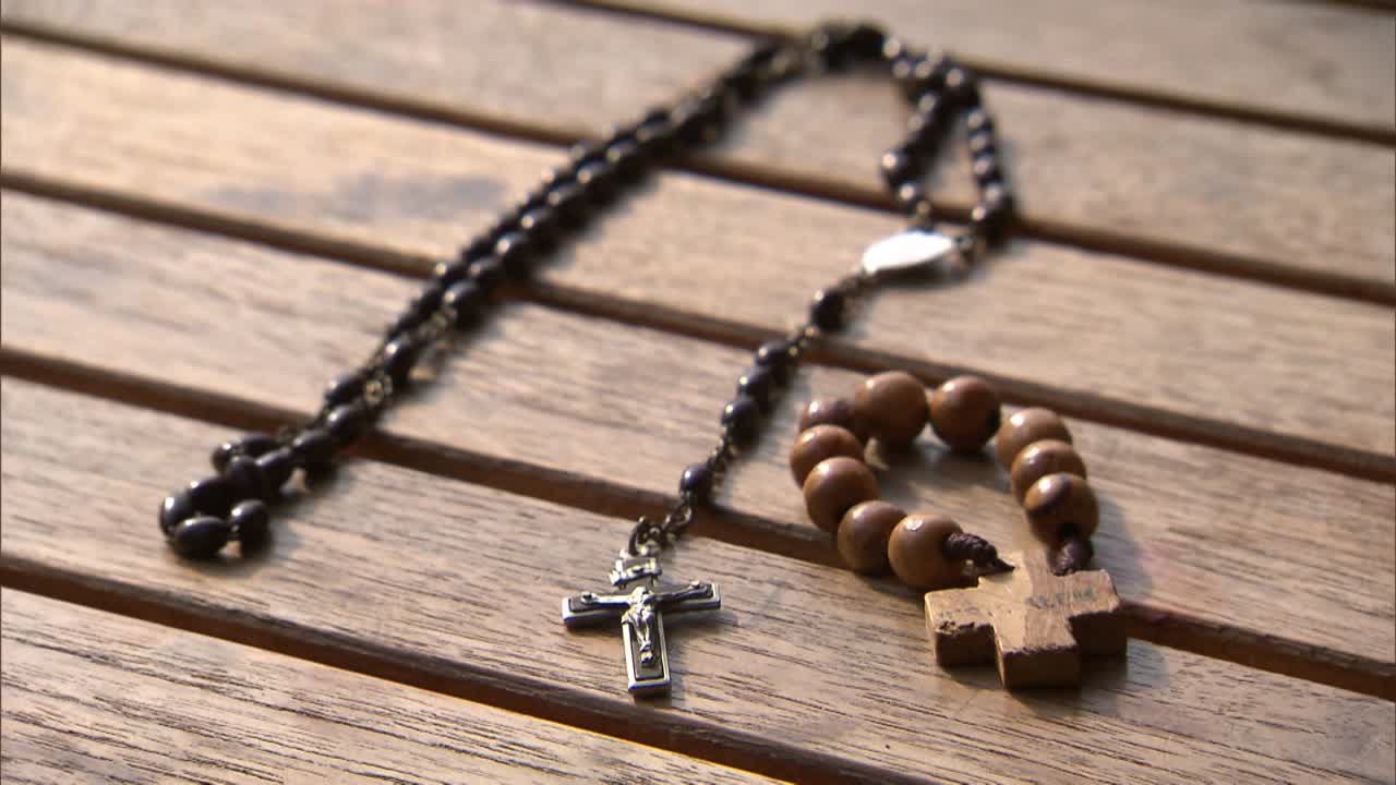 Gewissensfrage: Religiöse Accessoires