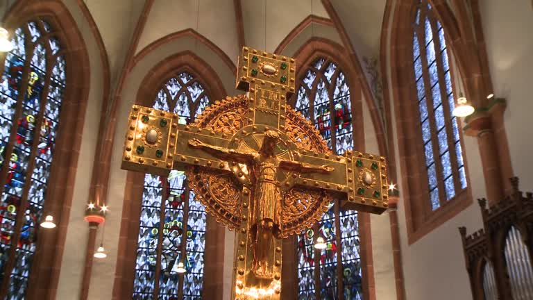 Gotteslobvideo (GL 215): Gott sei gelobet und gebenedeiet
