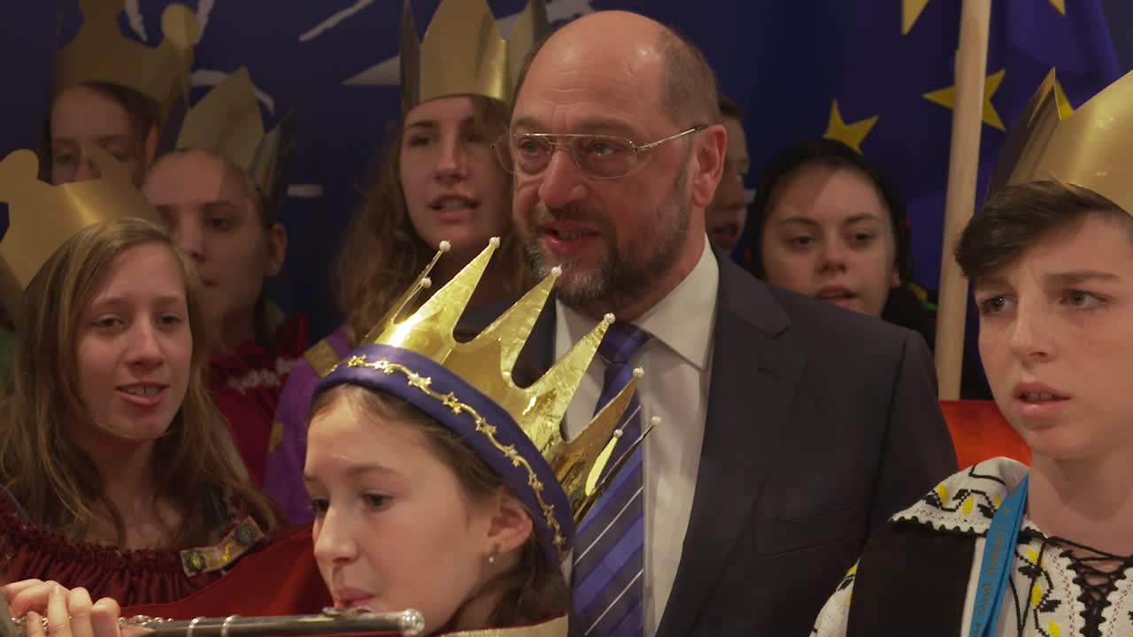 Ein guter Grund zu feiern: Vom Schlachtfeld zu den Sternsingern