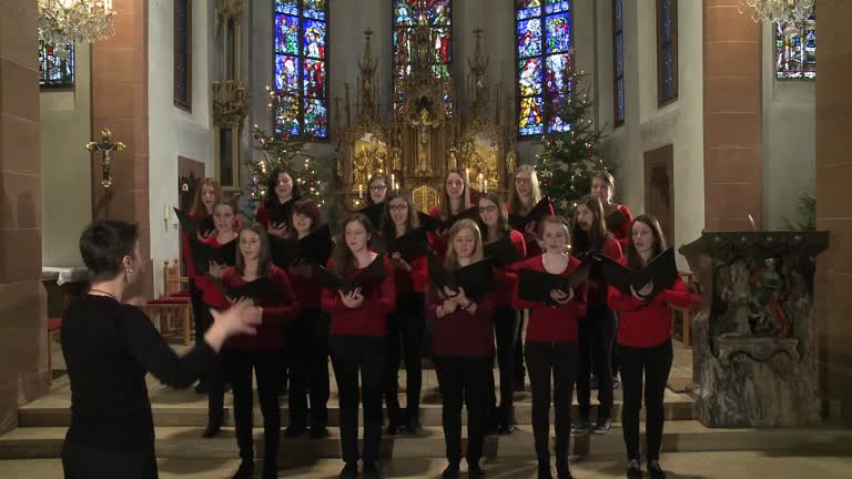 Gotteslobvideo (GL 241): Nun freut euch, ihr Christen