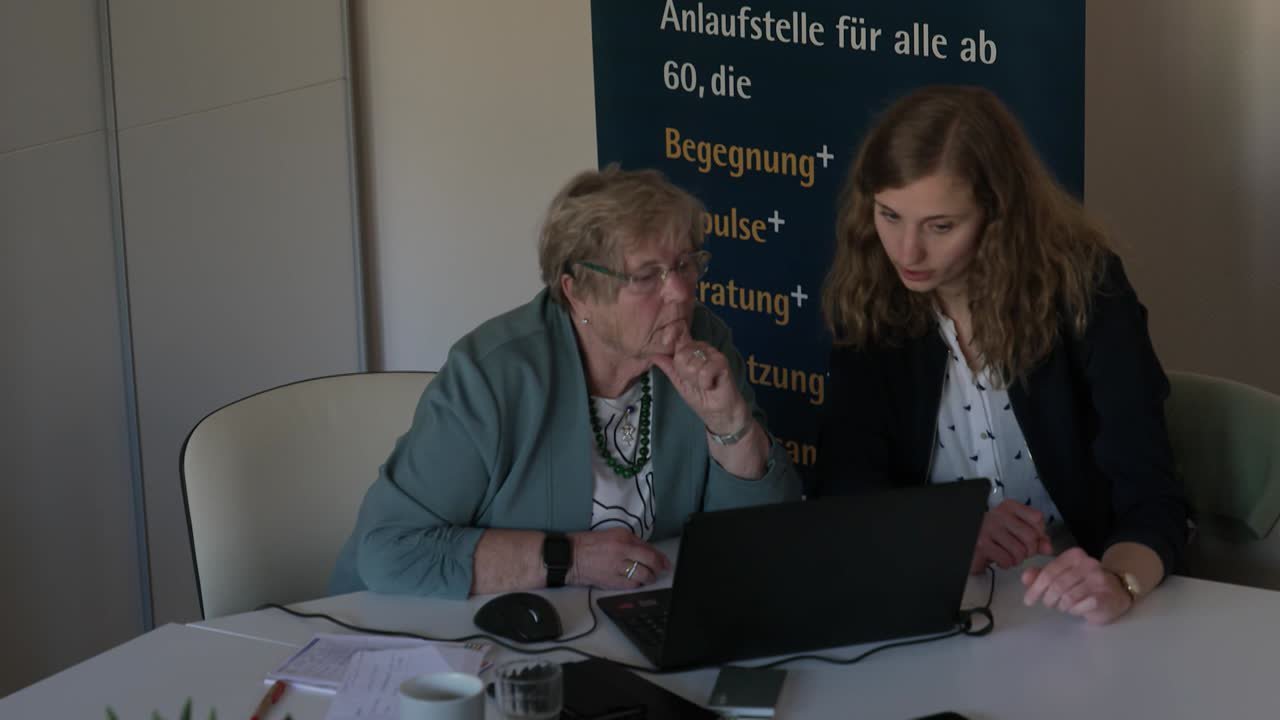 Ehrensache "Smartphone Sprechstunde"