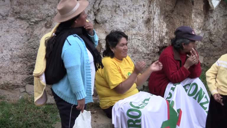 Erzbistum Freiburg: "Es ist eine Herausforderung!": Als deutscher Pfarrer in Peru