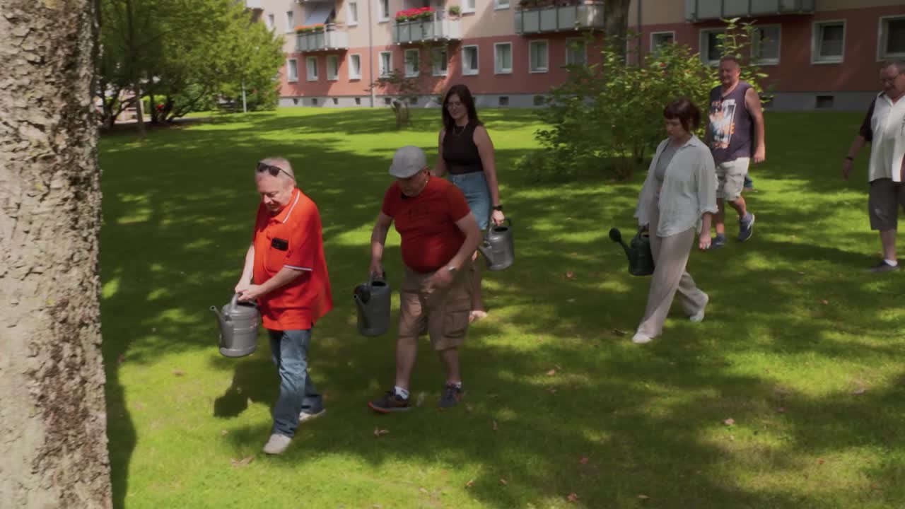 Ehrensache "Gießkannenheld:innen"