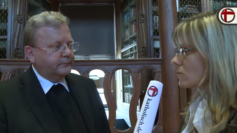 Bischof Bode: Schwierig mit der Frauenquote